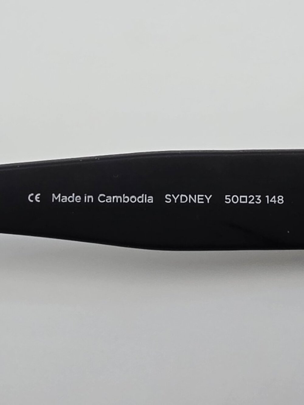 Toms Sydney Traveler Collection Black Frame Green Lens Cat Eye Sunglasses 50-23 - Picture 7 of 13